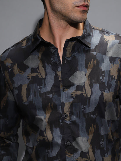 Fray-Stroke Imprint Shirt