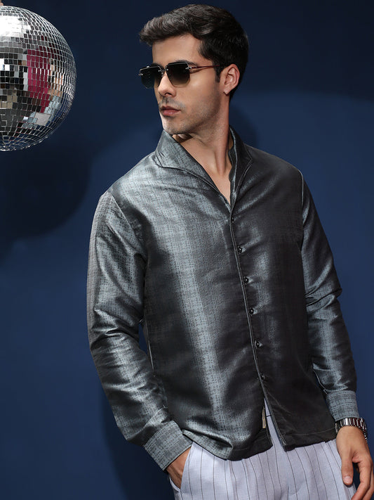 Distortion-Texture Shirt