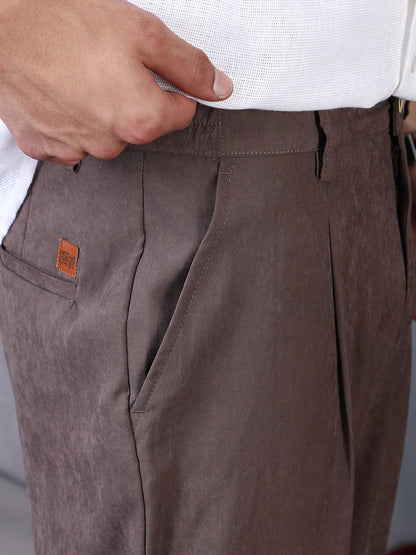 Lightweight - Corduroy Pleated Trousers